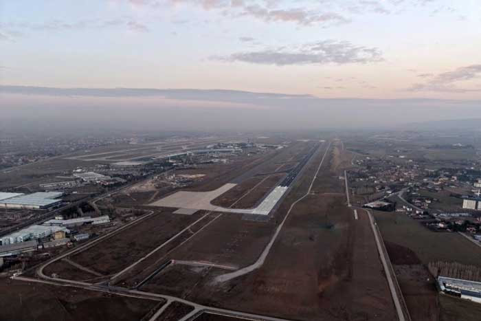 Ankara Esenboğa Havalimanı'nda Tarihi Gün: Yeni Pist ve Kontrol Kulesi Yarın Açılıyor
