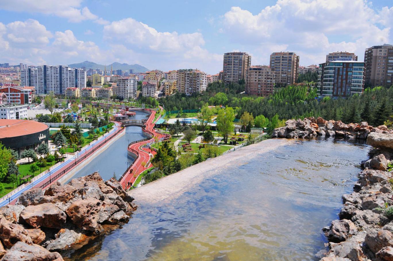 Keçiören: Bir Devrin Ardından "Yeni Bir Kimlik" Arayışı