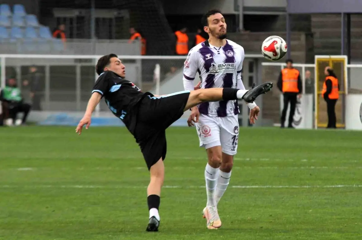 Aktepe’de Tarihi "7 Bitiren" Gece: Keçiörengücü, Adana Demirspor’u Dağıttı!