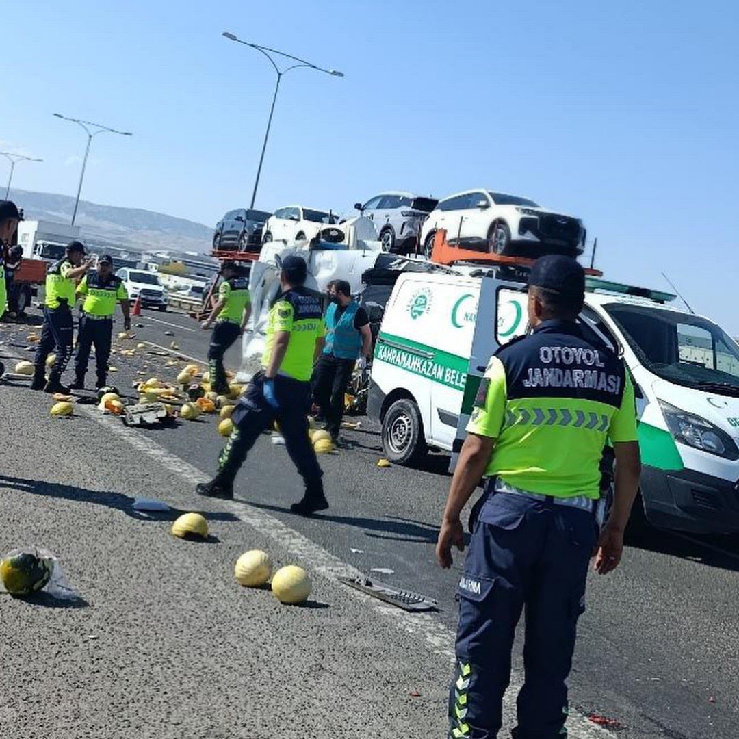 Kahramankazan'da Trafik Kazası: 1 Ölü, 2 Yaralı